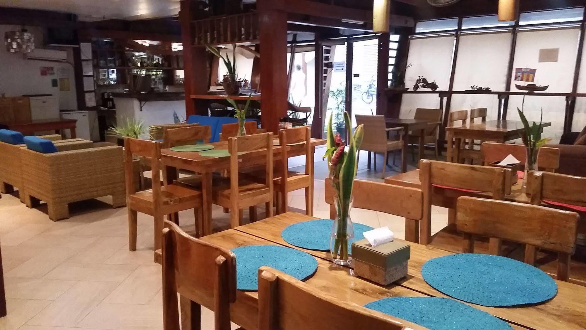 Boracay Beach Club Balabag  Екстер'єр фото